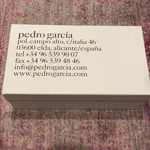 Empty Pedro García shoe box